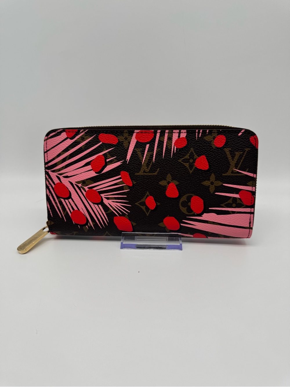 Louis Vuitton Jungle Dot Zippy Wallet